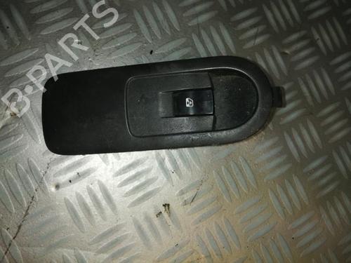 Used Right front window switch Right front window switch RENAULT SCÉNIC II (JM0/1_) 1.9 dCi (JM0G, JM12, JM1G, JM2C) (120 hp) 22584719 22584719