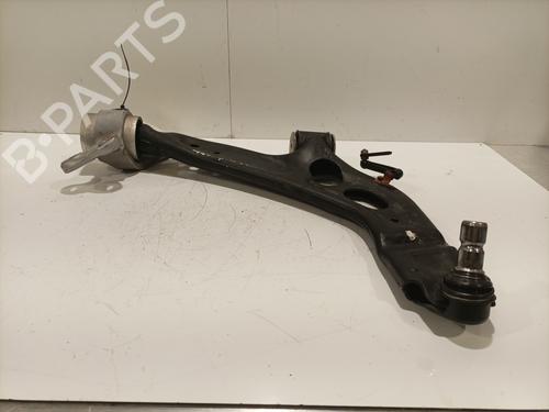 Used Right front suspension arm Right front suspension arm BMW 1 (F40) 118 i (140 hp) 29864494 29864494