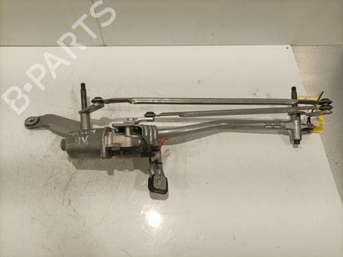 Used Front wiper motor Front wiper motor BMW 1 (F40) 118 i (140 hp) 29893325 29893325