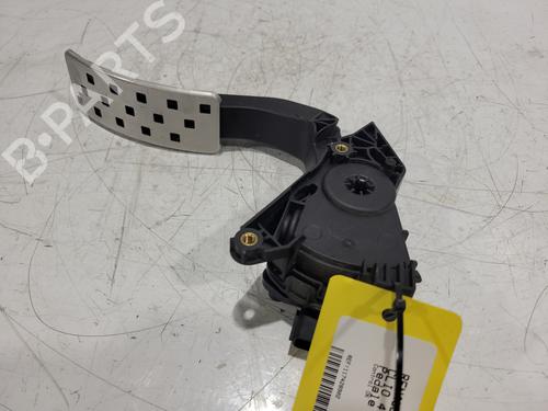 pedal-renault-clio-iv-bh_-2012-2013-2014-2015-2016-2017-2018-2019-2020-2021-30708182 main image