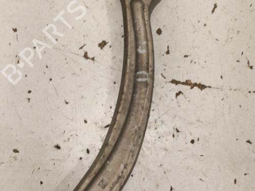Used Right rear suspension arm Right rear suspension arm MERCEDES-BENZ C-CLASS (W205) C 220 d (205.014) (194 hp) 22576165 22576165