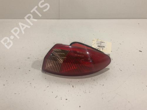 right-taillight-alfa-romeo-147-937_-19-jtdm-8v-937axd1a-937axu1a-937bxu1a-46556347-2000-2001-2002-2003-2004-2005-2006-2007-2008-2009-2010-22588372 main image