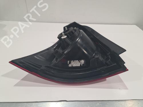 right-taillight-vw-golf-v-1k1-2003-2004-2005-2006-2007-2008-2009-2010-33438003 main image