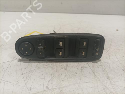 Used Left front window switch Left front window switch CITROËN C4 Grand Picasso I (UA_) 1.6 HDi (109 hp) 33299402 33299402