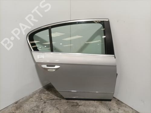 Used Right rear door VW PASSAT B6 (3C2) 2.0 TDI 16V (140 hp) 22589193