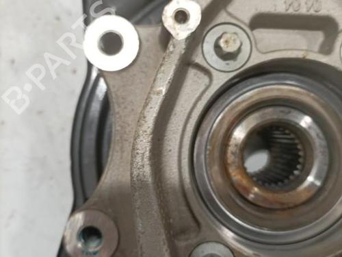 Used Left rear steering knuckle Left rear steering knuckle 22579485 22579485