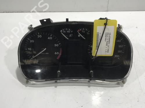 Used Instrument cluster VW POLO III (6N1) 60 1.4 (60 hp) 26713440