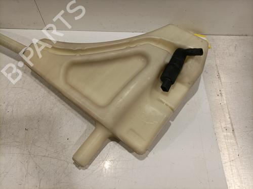 windscreen-washer-tank-audi-q7-4lb-2006-2007-2008-2009-2010-2011-2012-2013-2014-2015-2016-31719133 main image