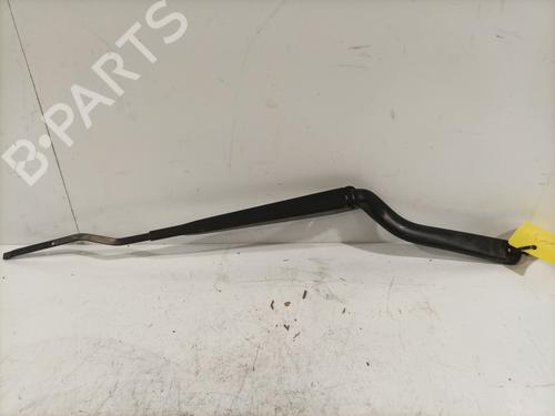 Used Front windshield wiper arm RENAULT TWINGO III (BCM_, BCA_) Z.E: (BCA1) (82 hp) 27606201