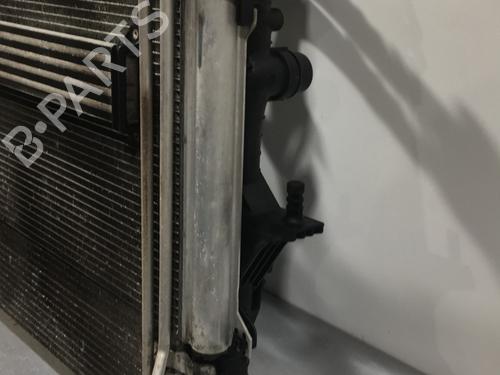 Used Water radiator Water radiator PORSCHE CAYENNE (9PA) 3.2 (250 hp) 22577436 22577436