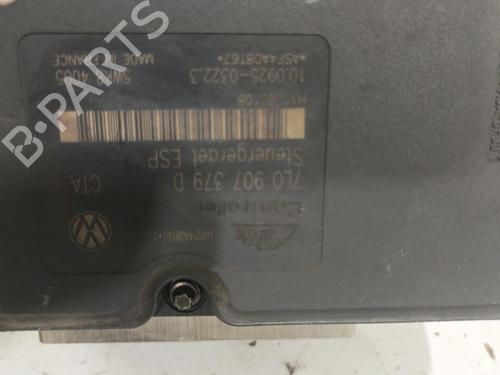 Used ABS pump VW TOUAREG (7LA, 7L6, 7L7) 2.5 R5 TDI (174 hp) 22582228
