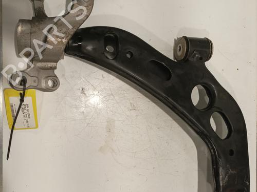 Used Right front suspension arm BMW 1 (F40) 118 d (150 hp) 29756759