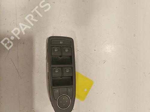 Left front window switch RENAULT CLIO V (B7_) 1.6 E-TECH 140 (B7MU) | BP37747886I27 - Image 2