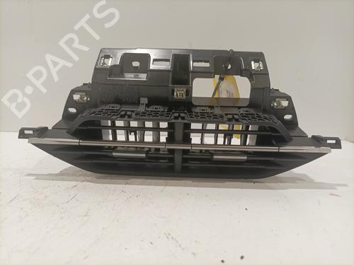 Used Air vent PEUGEOT 2008 II (UD_, US_, UY_, UJ_, UR_, UC_) 1.5 BlueHDI 130 (131 hp) 27327596