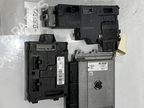 Used Electronic module RENAULT CLIO IV (BH_) 0.9 TCe 90 (BHNF, BHMA, BHMH, BHJK, BHJR) (90 hp) 29640913