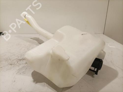 Used Windscreen washer tank Windscreen washer tank 22579246 22579246