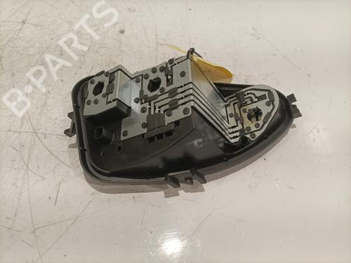 Used Lamp holder RENAULT CLIO III (BR0/1, CR0/1) 1.5 dCi (C/BR0G, C/BR1G) (68 hp) 30462392