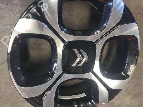 Fælk Fælk CITROËN C3 AIRCROSS II (2R_, 2C_) 1.2 PureTech 110 (2RHNZB, 2RHNZW, 2RHNPX, 2RHNPJ) (110 hp) 33950462 33950462