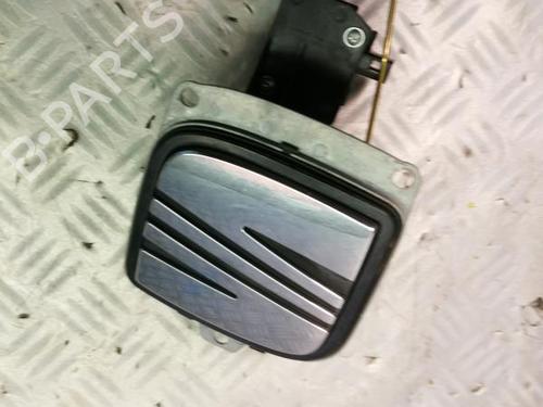 Used Electronic module Electronic module SEAT IBIZA III (6L1) 1.4 TDI (80 hp) 22587427 22587427