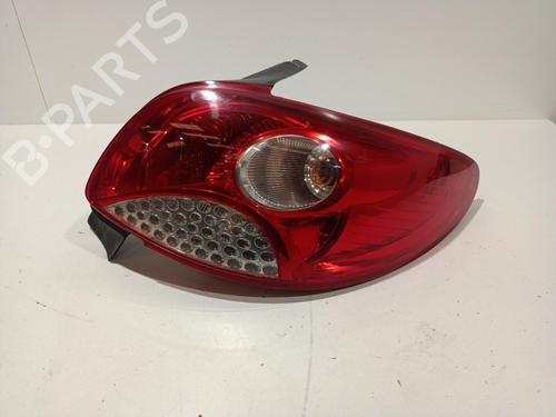 Right taillight PEUGEOT 206+ (2L_, 2M_) 1.4 HDi eco 70 | BP22575324C35 