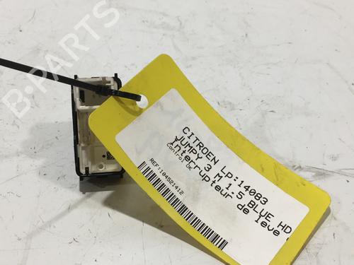 Right front window switch CITROËN JUMPY III Van (V_) 1.5 BlueHDi 120 | BP24986131I26 - Image 3