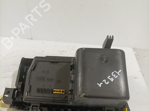 Used Glove box Glove box RENAULT TWINGO III (BCM_, BCA_) Z.E: (BCA1) (82 hp) 27607587 27607587