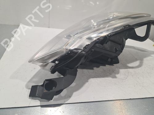 Used Right headlight Right headlight CITROËN C3 II (SC_) 1.6 HDi (92 hp) 33019701 33019701