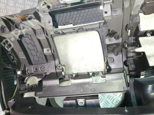 Used Dashboard VW POLO V (6R1, 6C1) 1.6 TDI (90 hp) 22581471