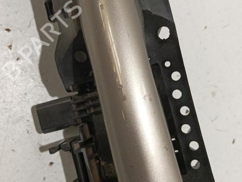 front-left-exterior-door-handle-renault-megane-iii-hatchback-bz01_-b3_-15-dci-bz09-bz0d-bz1w-bz29-bz14-806b09141r-2008-22572419 main image