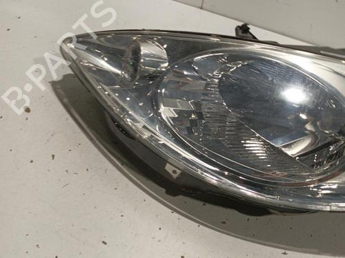 Used Left headlight Left headlight PEUGEOT 1007 (KM_) 1.4 (75 hp) 22574775 22574775
