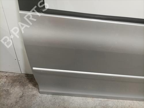 Right front door PEUGEOT 1007 (KM_) 1.6 16V | BP29012234C3 