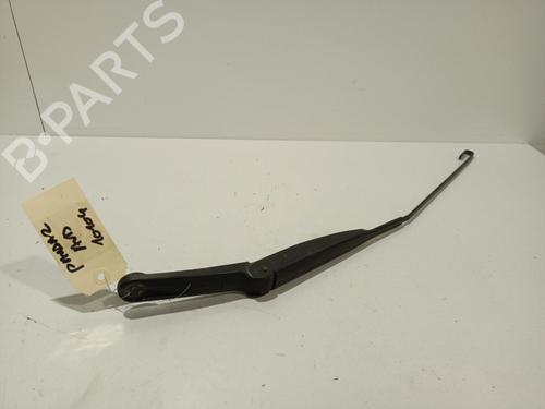 Used Front windshield wiper arm Front windshield wiper arm FIAT PANDA (169_) 1.2 (169AXF2A, 169AXF1A) (69 hp) 22586947 22586947