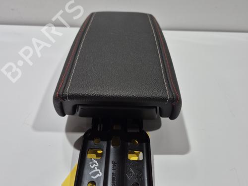 Used Armrest / Center console Armrest / Center console RENAULT CLIO V (B7_) 1.3 TCe 140 (B7N0) (140 hp) 22589137 22589137
