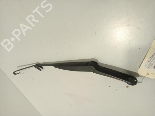 Used Front windshield wiper arm Front windshield wiper arm FIAT PANDA (169_) 1.2 (169AXF2A, 169AXF1A) (69 hp) 22586946 22586946