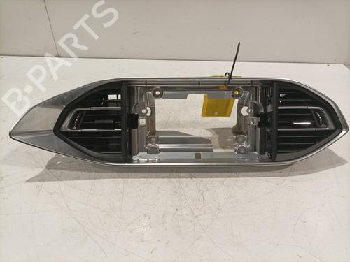 Luftventil PEUGEOT 308 II (LB_, LP_, LW_, LH_, L3_) 2.0 GT BlueHDi 180 (181 hp) 31857097