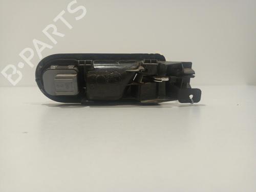Used Front left interior door handle VW GOLF IV (1J1) 1.6 (100 hp) 22581041