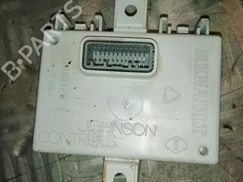 Used Control unit Control unit RENAULT CLIO III (BR0/1, CR0/1) 1.5 dCi (75 hp) 22590211 22590211