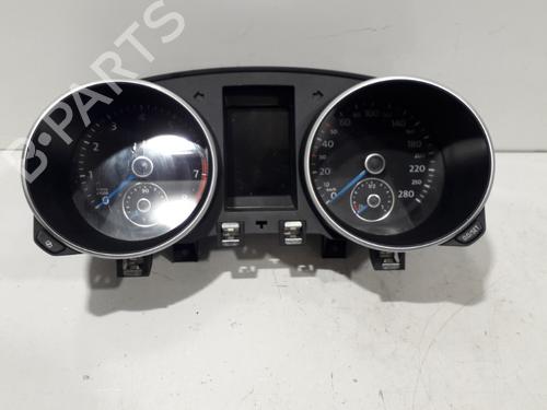 Used Instrument cluster VW GOLF VI (5K1) 2.0 GTi (210 hp) 22569501
