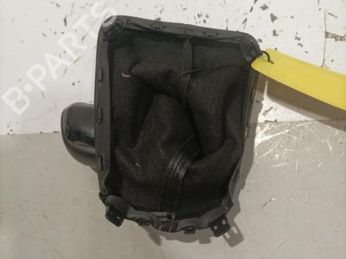 Used Shift knob Shift knob CITROËN C3 III (SX) 1.2 PureTech 82 (83 hp) 22577637 22577637