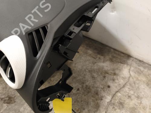 Dashboard RENAULT TWINGO III (BCM_, BCA_) 0.9 TCe 90 (BCM9, BCM2) | BP37500283C46 - Image 10