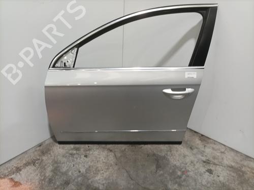 Used Left front door VW PASSAT B6 (3C2) 2.0 TDI 16V (140 hp) 22589200