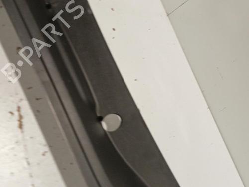 Used Scuttle panel Scuttle panel AUDI A1 (8X1, 8XK) 1.6 TDI (105 hp) 22570431 22570431