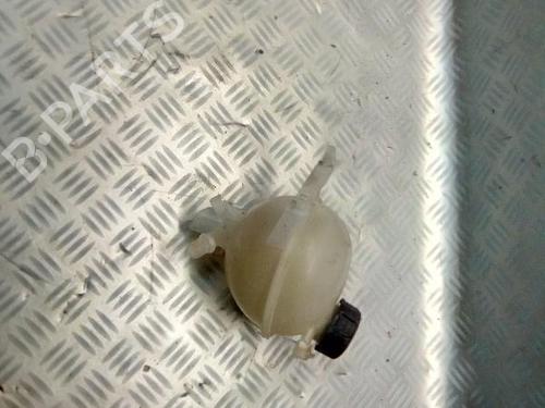 Used Expansion tank CITROËN C4 CACTUS 1.6 BlueHDi 100 (99 hp) 22590810