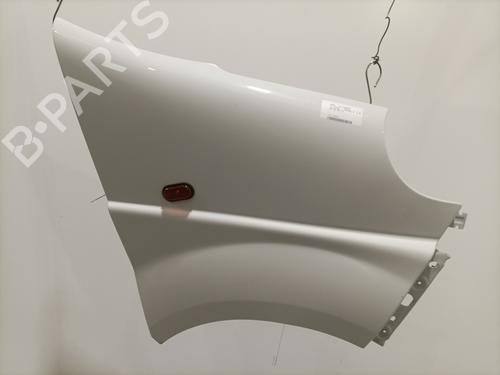 Used Right front fenders OPEL VIVARO A Van (X83) 2.0 CDTI (F7) (90 hp) 31585790