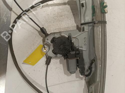 Lève-vitre avant gauche RENAULT CLIO III (BR0/1, CR0/1) 1.5 dCi (BR17, CR17) | BP30000022C22