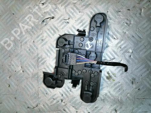 Lampeholder RENAULT MEGANE I (BA0/1_) 1.6 16V (BA04, BA0B, BA11, BA1J, BA16, BA19, BA1K, BA1V,... (107 hp) 22578188