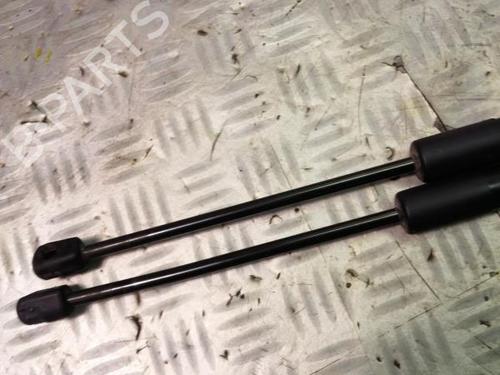 Used Tailgate lift support Tailgate lift support 22581590 22581590