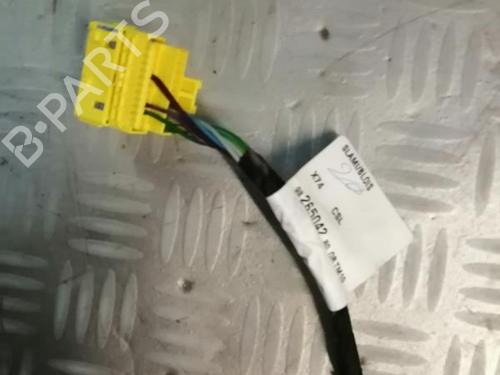 Used Armrest / Center console Armrest / Center console DS DS 7 Crossback (J4_, JR_, JC_) 1.6 PureTech 225 (J45GCR, J45GGR) (224 hp) 22578149 22578149