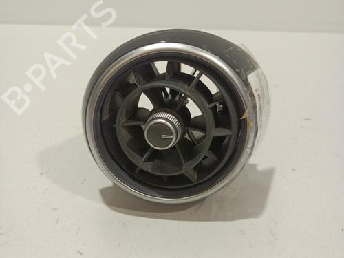 Used Air vent AUDI A1 (8X1, 8XK) 1.6 TDI (105 hp) 22575361