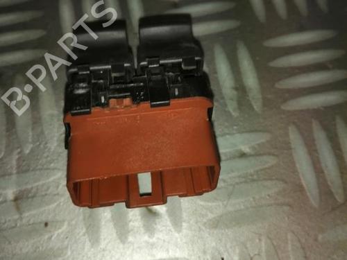 Used Switch RENAULT MEGANE II (BM0/1_, CM0/1_) 1.6 16V (112 hp) 22590186